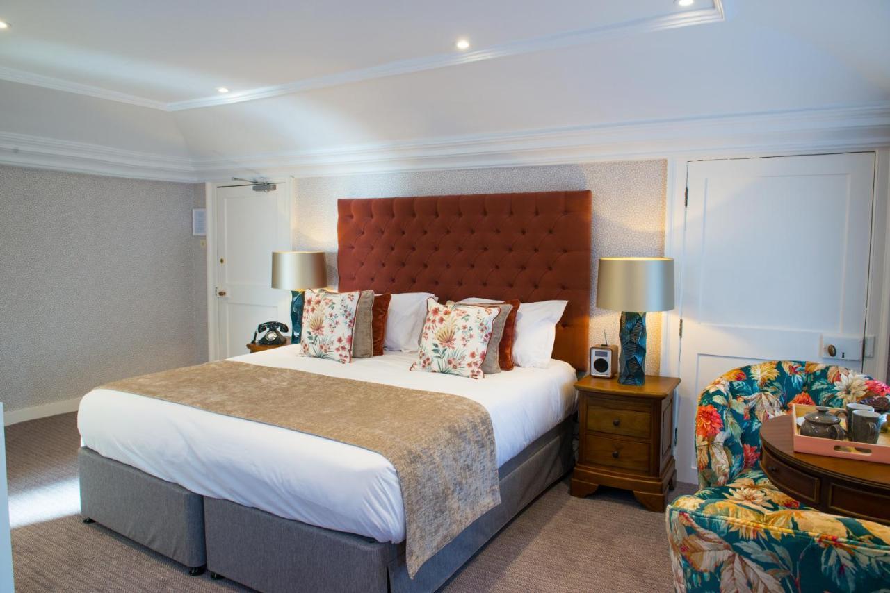 Judge'S Lodging York Bagian luar foto A bedroom at The Old Bank Hotel