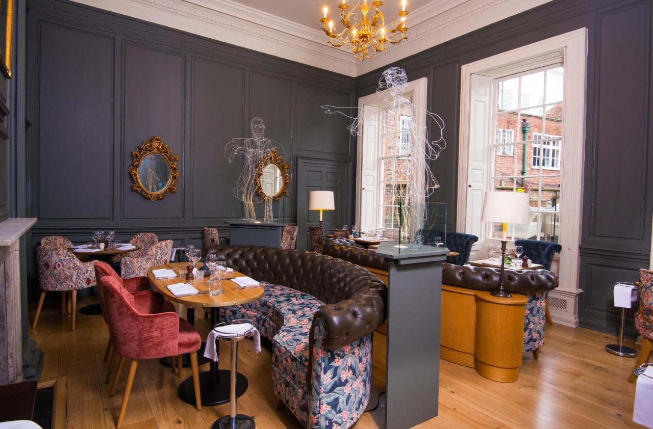 Judge'S Lodging York Bagian luar foto The restaurant at The Old Bank